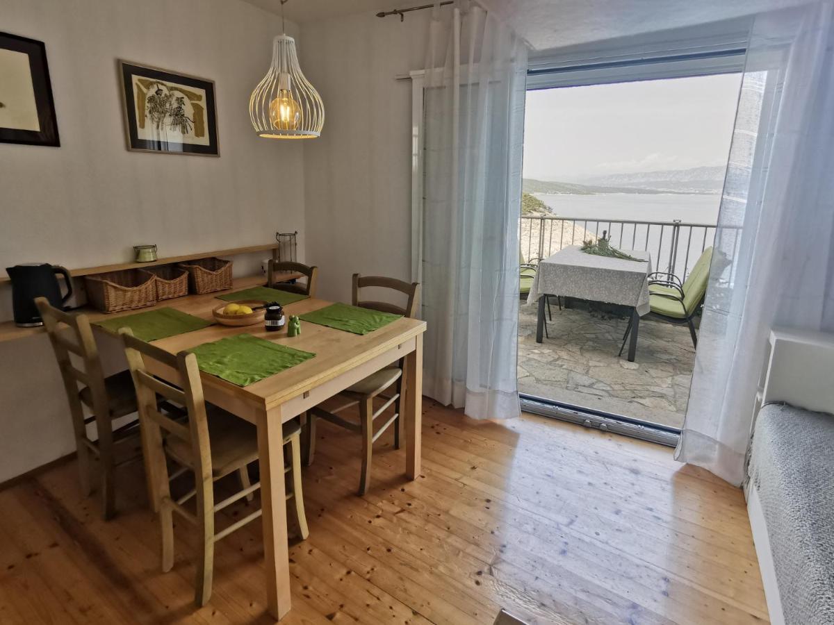Vila Verbana Apartments Vrbnik Extérieur photo
