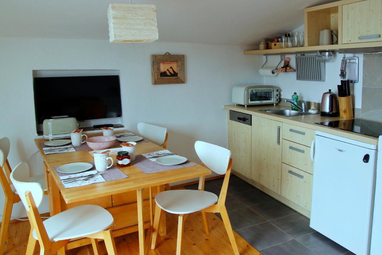 Vila Verbana Apartments Vrbnik Extérieur photo