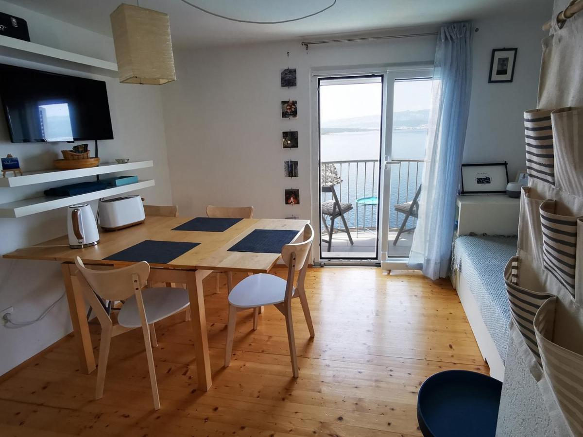 Vila Verbana Apartments Vrbnik Extérieur photo