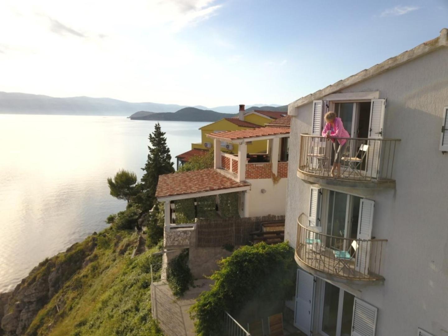 Vila Verbana Apartments Vrbnik Extérieur photo